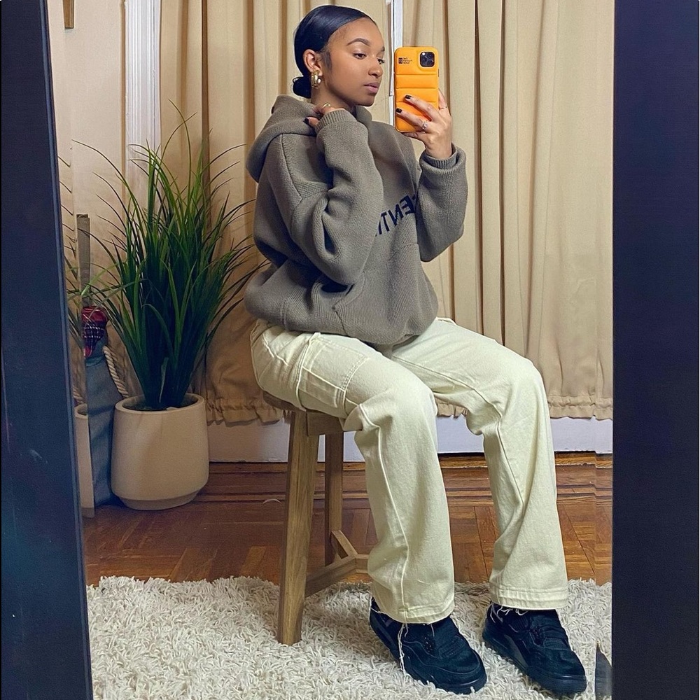 Beige cargo pants